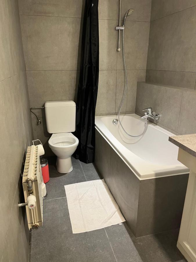 Uccle Chic Flat Lejlighed Bruxelles Eksteriør billede